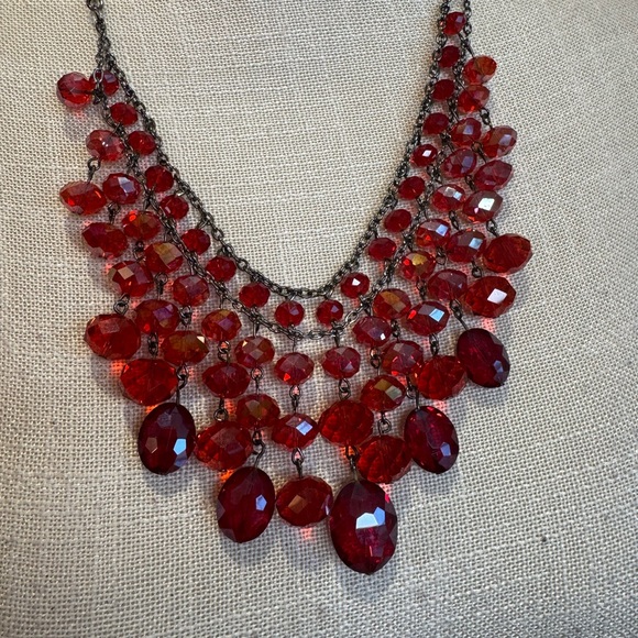 Elegant Dangling Red Beaded Bib Necklace - Picture 4 of 5